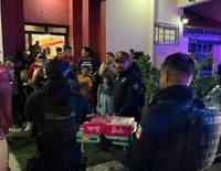 Elementos de seguridad y vialidad se unen para celebrar el cumpleaños de una pequeña de 5 años