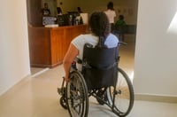 Habilitan acceso en Presidencia de Gómez Palacio para personas con problemas de movilidad