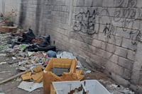 Denuncian calle convertida en basurero en Gómez Palacio pese a advertencias; quejosos exigen sanciones