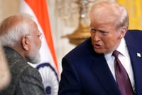 Trump impone 25% adicional en impuestos a India, elevando los aranceles combinados al 50%