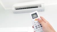 Esta es la forma correcta de limpiar el aire acondicionado si quieres ahorrar uno pesos en un tu recibo de luz