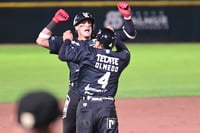 Algodoneros del Unión Laguna se imponen a Toros con actuación de Nick Torres