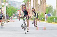 Deportistas brillan en Triatlón del Campestre Torreón