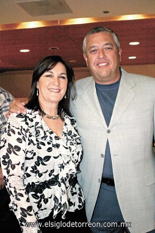 Liliana Muñoz de González y Antonio González