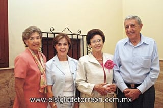 Pilar W. del Río, Martha W. de Saldaña, Lucía W. de Fayad e Ismael H. Fayad Chain