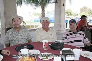 Ramiro Cantu, Francisco Delgado y Fernando Fernández