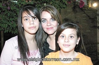 Lucía, Daniela y Victoria Mendoza