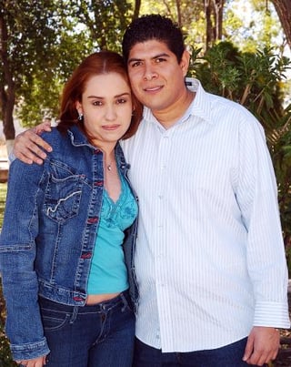 pa_06022006 
Anabel García y Salvador Cardona