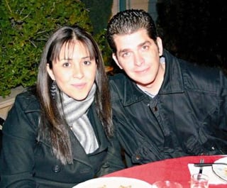 pa_08022006
Paola Guzmán y Víctor Madero.