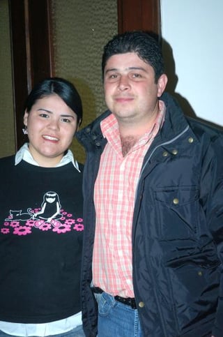 pa_12022006 
Alicia Cázares y Eduardo Montañez.