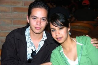 pa_12022006 
Ray Martínez  y Gaby Goray.