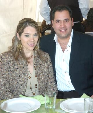 pa_12022006 
Belinda Nahle de Sánchez y Alejandro Sánchez.