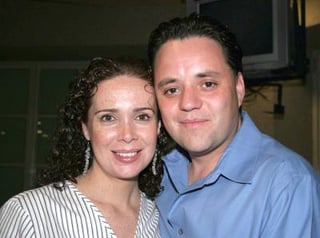 pa_13022006 
Cinthia de Pámanes y Marco Pámanes.