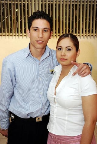 pa_05032006 
Sandra Osuna y Tobías Guzmán