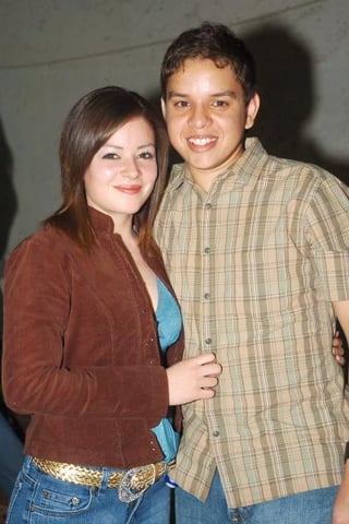 pa_12032006 
Vera Pichardo Aguilar y Juan Manuel Hernández Espinoza.