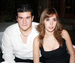 pa_17032006

Manolo Quiroz y Natalia Ramírez.
