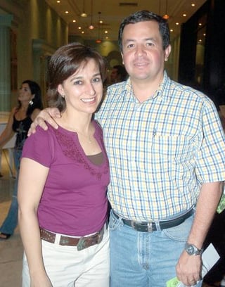pa_19032006 
Jorge y Ana Cecilia Pérez.