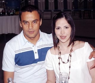 pa_24032006 
Josè Luis y Alejandra Garcìa.