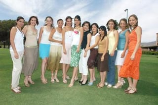 03052006_w_Sofi Valadez, Cecy Camacho, Ale Velasco, Melisa Violante, Adriana Srvín, Amine Gómez Reynoso, Any García, Magda Favila, Gaby Guerra, Aly Serrano, Karla Graciano y Paloma.JPG