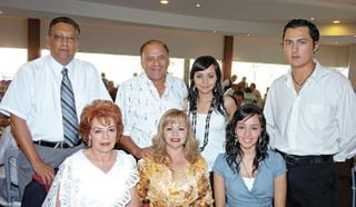 14052006 Lupita de Anaya, Rena Anaya, Deyanira Anaya, Estensy de Sada, Federico Sada, Marco Antonio Anaya y Mica de Arroyo.