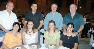 18052006 
Beatriz y Eduardo Montaña, Marisol y Miguel Ángel Murillo, Magda y Edgardo Boheringer, Alan y Lilia Nall.