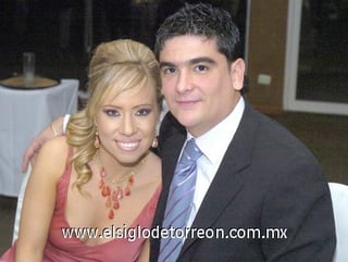 05122006
Alina Amezcua y Jesús Barba.