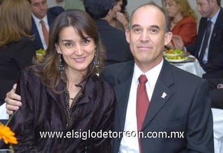 07122006
Pilar y Arturo Martínez.