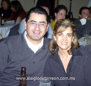 10122006 
Juan Carlos y Fabiola Mondragón.