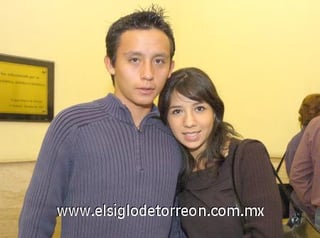 18122006
Raúl de la Cruz y Elia García.