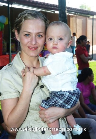 13092007
Claudia González de Iriarte y Hernán Iriarte González.