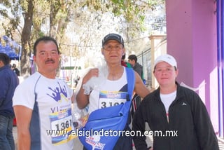 10032011 Estrada, Raymundo Mejía y Rosy Estrada.