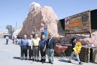 15032011  que asistieron a la presentación de 'La Fería de la Alegría', la mañana de ayer en las instalaciones de la Feria de Torreón. 