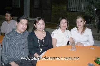 25032011  Ortiz Ortega, Elizabeth Reyes, Raquel Pedroza y Sanjuana Guzmán.