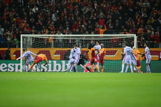 Barcelona remonta al Galatasaray y avanza a cuartos de final en la Europa League
