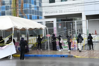 Toman Palacio de Justicia en Gómez Palacio para exigir mejor trato a mujeres