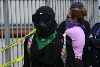Toman Palacio de Justicia en Gómez Palacio para exigir mejor trato a mujeres