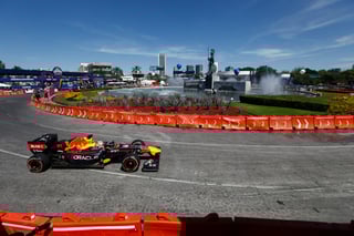 'Checo' Pérez en el Red Bull Show Run Guadalajara 2022 'Checo' Pérez en el Red Bull Show Run Guadalajara 2022
