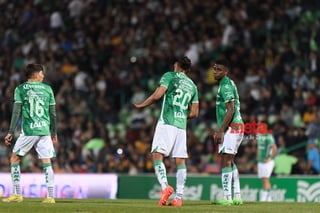 , Santos Laguna vs Tigres UANL

Santos Laguna vs Tigres UANL J01C2023

Guerreros del Santos Laguna vs Tigres de la UANL

Temporada 2022-2023 Torneo Clausura Jornada 1
8 Enero 2023, 19:00 hrs. Estadio Corona, Torreón Coahuila, México

Estadio Corona, Torreón, Coahuila, México, Fútbol, Santos, Tigres