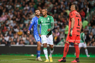 Santos Laguna vs Tigres UANL

Harold Fabián Preciado Villarreal #7 Delantero Santos
Nahuel Ignacio Guzmán Palomeque #1 Portero Tigres

Santos Laguna vs Tigres UANL J01C2023

Guerreros del Santos Laguna vs Tigres de la UANL

Temporada 2022-2023 Torneo Clausura Jornada 1
8 Enero 2023, 19:00 hrs. Estadio Corona, Torreón Coahuila, México

Harold Preciado, Nahuel Guzmán, Estadio Corona, Torreón, Coahuila, México, Fútbol, Santos, Tigres