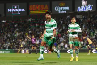 Gol de Medina, Diego Medina, Santos Laguna vs Pumas UNAM

Diego Javier Medina Vázquez #24 Delantero Santos

Santos Laguna vs Pumas UNAM J02C2023

Guerreros del Santos Laguna vs Pumas de la UNAM

Jornada 2 del clausura 2023 en el Territorio Santos Modelo

fútbol soccer, liga mx Estadio Corona, Torreón Coahuila, México

Diego Medina, Estadio Corona, Torreón, Coahuila, México, Fútbol, Santos, Pumas