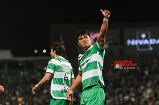 Gol de Medina, Diego Medina, Santos Laguna vs Pumas UNAM

Diego Javier Medina Vázquez #24 Delantero Santos

Santos Laguna vs Pumas UNAM J02C2023

Guerreros del Santos Laguna vs Pumas de la UNAM

Jornada 2 del clausura 2023 en el Territorio Santos Modelo

fútbol soccer, liga mx Estadio Corona, Torreón Coahuila, México

Diego Medina, Estadio Corona, Torreón, Coahuila, México, Fútbol, Santos, Pumas