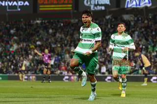 Gol de Medina, Diego Medina, Santos Laguna vs Pumas UNAM

Diego Javier Medina Vázquez #24 Delantero Santos

Santos Laguna vs Pumas UNAM J02C2023

Guerreros del Santos Laguna vs Pumas de la UNAM

Jornada 2 del clausura 2023 en el Territorio Santos Modelo

fútbol soccer, liga mx Estadio Corona, Torreón Coahuila, México

Diego Medina, Estadio Corona, Torreón, Coahuila, México, Fútbol, Santos, Pumas