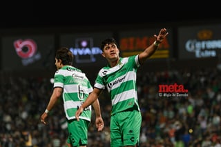 Gol de Medina, Diego Medina, Santos Laguna vs Pumas UNAM

Diego Javier Medina Vázquez #24 Delantero Santos

Santos Laguna vs Pumas UNAM J02C2023

Guerreros del Santos Laguna vs Pumas de la UNAM

Jornada 2 del clausura 2023 en el Territorio Santos Modelo

fútbol soccer, liga mx Estadio Corona, Torreón Coahuila, México

Diego Medina, Estadio Corona, Torreón, Coahuila, México, Fútbol, Santos, Pumas