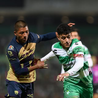 Omar Campos, Santos Laguna vs Pumas UNAM

Omar Antonio Campos Chagoya #2 Defensa Santos

Santos Laguna vs Pumas UNAM J02C2023

Guerreros del Santos Laguna vs Pumas de la UNAM

Jornada 2 del clausura 2023 en el Territorio Santos Modelo

fútbol soccer, liga mx Estadio Corona, Torreón Coahuila, México

Omar Campos, Estadio Corona, Torreón, Coahuila, México, Fútbol, Santos, Pumas