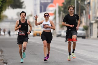 21K y 5K El Siglo de Torreón

21K y 5K El Siglo de Torreón 21K23SIGLO

Medio maratón 21K y 5K de El Siglo de Torreón

corredor, corredores, corredora, corredoras, running, runningirl El Siglo de Torreón, Torreón Coahuila, México

El Siglo de Torreón, Torreón, Coahuila, México, Atletismo