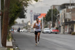 21K y 5K El Siglo de Torreón

21K y 5K El Siglo de Torreón 21K23SIGLO

Medio maratón 21K y 5K de El Siglo de Torreón

corredor, corredores, corredora, corredoras, running, runningirl El Siglo de Torreón, Torreón Coahuila, México

El Siglo de Torreón, Torreón, Coahuila, México, Atletismo