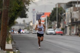 21K y 5K El Siglo de Torreón

21K y 5K El Siglo de Torreón 21K23SIGLO

Medio maratón 21K y 5K de El Siglo de Torreón

corredor, corredores, corredora, corredoras, running, runningirl El Siglo de Torreón, Torreón Coahuila, México

El Siglo de Torreón, Torreón, Coahuila, México, Atletismo