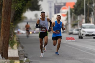 21K y 5K El Siglo de Torreón

21K y 5K El Siglo de Torreón 21K23SIGLO

Medio maratón 21K y 5K de El Siglo de Torreón

corredor, corredores, corredora, corredoras, running, runningirl El Siglo de Torreón, Torreón Coahuila, México

El Siglo de Torreón, Torreón, Coahuila, México, Atletismo