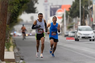 21K y 5K El Siglo de Torreón

21K y 5K El Siglo de Torreón 21K23SIGLO

Medio maratón 21K y 5K de El Siglo de Torreón

corredor, corredores, corredora, corredoras, running, runningirl El Siglo de Torreón, Torreón Coahuila, México

El Siglo de Torreón, Torreón, Coahuila, México, Atletismo