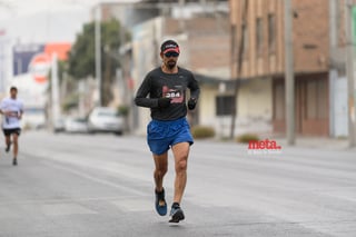 21K y 5K El Siglo de Torreón

21K y 5K El Siglo de Torreón 21K23SIGLO

Medio maratón 21K y 5K de El Siglo de Torreón

corredor, corredores, corredora, corredoras, running, runningirl El Siglo de Torreón, Torreón Coahuila, México

El Siglo de Torreón, Torreón, Coahuila, México, Atletismo